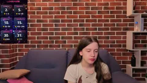 Snapshot of cwendenmon chatting on July 26, 7:10 pm Ashly online show from July 26, 7:10 pm