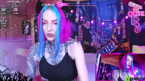 Snapshot of cybernekko chatting on December 3, 4:53 am Neko online show from December 3, 4:53 am