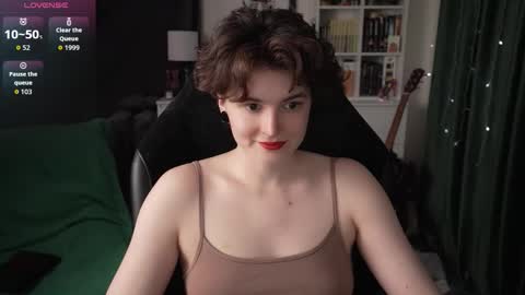 Helen Blossom online show from October 10, 8:08 pm