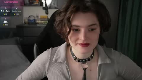 Helen Blossom online show from April 25, 1:14 pm