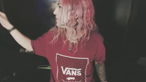 Snapshot of cybertrouble_ chatting on October 12, 1:04 am Nikki online show from October 12, 1:04 am