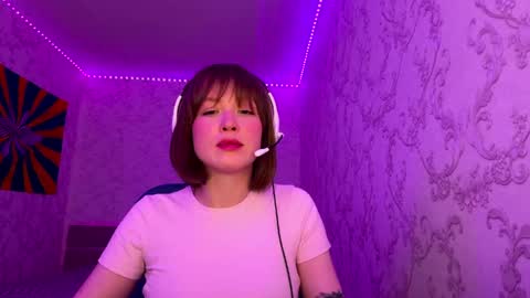 Snapshot of cyndidonnelly chatting on April 14, 3:01 am Sidny online show from April 14, 3:01 am