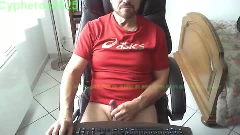 Snapshot of cypheros2025 chatting on October 3, 9:06 am Chris online show from October 3, 9:06 am