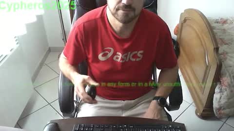 Snapshot of cypheros2025 chatting on October 27, 9:02 am Chris online show from October 27, 9:02 am