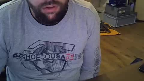 cyrsug online show from December 14, 2:11 pm