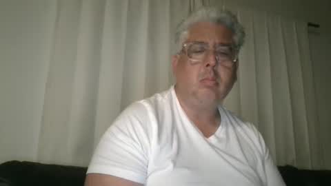 Snapshot of czar1974 chatting on January 13, 9:14 am czar1974 online show from January 13, 9:14 am