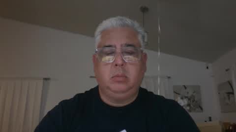 Snapshot of czar1974 chatting on January 16, 12:58 am czar1974 online show from January 16, 12:58 am