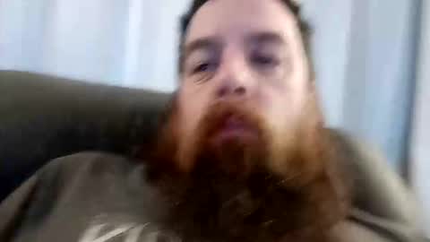 Snapshot of d1988 chatting on October 27, 9:02 am D online show from October 27, 9:02 am