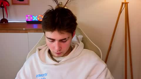 Diss online show from February 4, 4:18 am