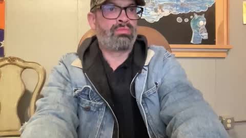 d4ddy858 online show from October 24, 8:05 pm