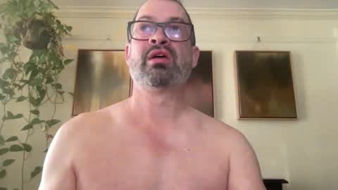 d4ddy858 online show from November 19, 1:33 pm