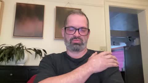 d4ddy858 online show from December 15, 8:46 pm