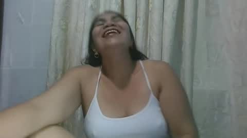 Snapshot of d84real chatting on October 20, 2:50 pm Virg online show from October 20, 2:50 pm