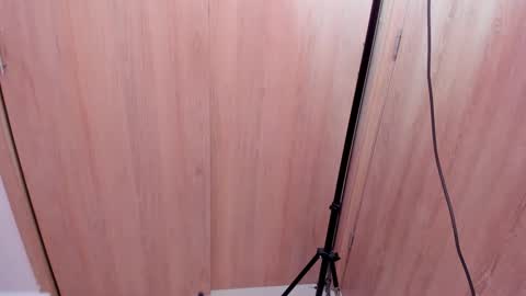 Snapshot of d___darling chatting on December 22, 9:55 am darling online show from December 22, 9:55 am