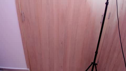 Snapshot of d___darling chatting on January 12, 9:40 am darling online show from January 12, 9:40 am