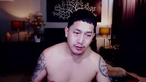 Snapshot of d_greatalexander chatting on October 10, 1:21 pm D GreatALEXANDER online show from October 10, 1:21 pm