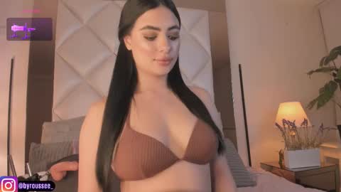 Snapshot of d_kimrouse_h chatting on November 14, 4:33 am Kim online show from November 14, 4:33 am