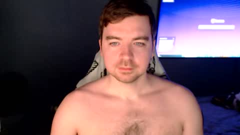 Snapshot of d_surman1994 chatting on February 28, 12:11 am d_surman1994 online show from February 28, 12:11 am