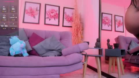 Snapshot of daaniela_moon chatting on November 21, 12:15 pm Daniela online show from November 21, 12:15 pm