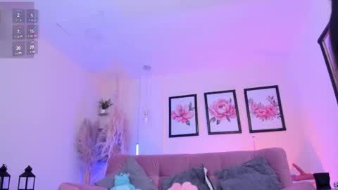 Snapshot of daaniela_moon chatting on July 11, 12:08 pm Daniela online show from July 11, 12:08 pm