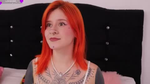 Darlene online show from April 25, 5:21 pm