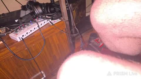 Snapshot of dablifefwb chatting on May 21, 11:06 am DabsBlonde blueeyed str8 FUnwhiteboyFWBBearded blueeyed bi FUnwhiteboy online show from May 21, 11:06 am