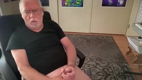 dadbate23 online show from June 8, 1:28 am