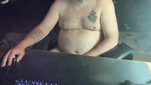 Snapshot of dadbodfatrod chatting on September 16, 4:13 am Daddy online show from September 16, 4:13 am