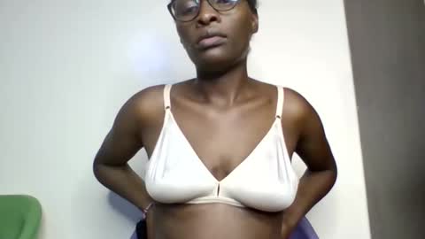 Goddess online show from April 6, 5:03 pm