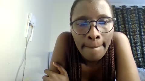 Goddess online show from April 29, 3:10 am