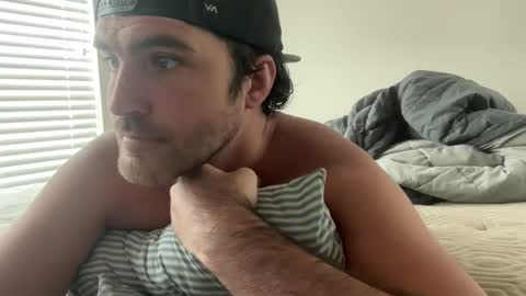 Snapshot of daddiesbig chatting on June 3, 5:51 pm daddiesbig online show from June 3, 5:51 pm