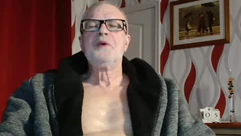 Brian ... online show from January 5, 8:42 pm