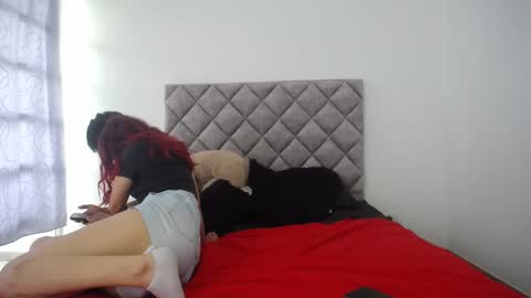 Snapshot of daddy_baby_horny chatting on February 26, 7:38 pm Antonella online show from February 26, 7:38 pm