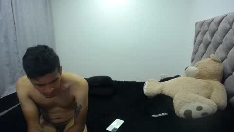 Snapshot of daddy_baby_horny chatting on March 11, 2:10 am Antonella online show from March 11, 2:10 am