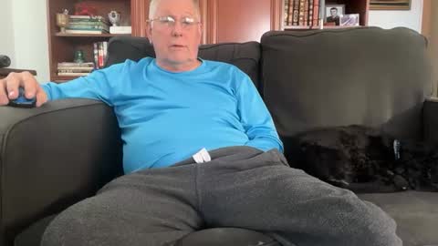 Snapshot of daddycok4 chatting on November 12, 5:02 pm DaddyCok4 online show from November 12, 5:02 pm