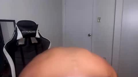 daddyfit95 online show from June 7, 2:48 am