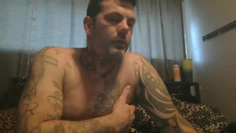 Snapshot of daddyisdaddy6996 chatting on July 1, 11:56 am daddyisdaddy6996 online show from July 1, 11:56 am