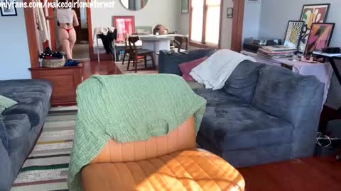 Snapshot of daddysfav_xx chatting on March 12, 7:49 pm princess online show from March 12, 7:49 pm