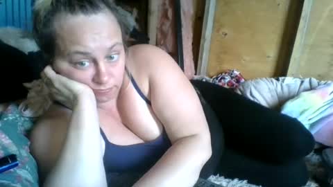 daddysg1rl123 online show from July 9, 12:58 am