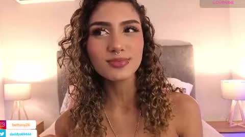 Snapshot of daddysgirrl1_ chatting on June 25, 9:19 pm Bethany online show from June 25, 9:19 pm