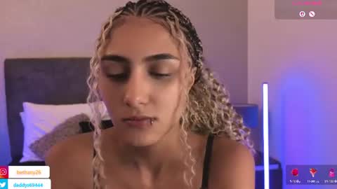 Snapshot of daddysgirrl1_ chatting on July 3, 11:33 pm Bethany online show from July 3, 11:33 pm