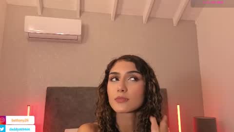 Snapshot of daddysgirrl1_ chatting on July 26, 12:08 am Bethany online show from July 26, 12:08 am
