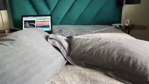 daddyslittleebony online show from February 24, 7:17 am