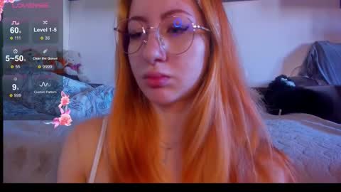 daddyslittleslutfox online show from November 25, 9:42 am