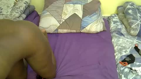 Snapshot of daddyslove_ chatting on December 15, 2:32 pm Daddys love online show from December 15, 2:32 pm