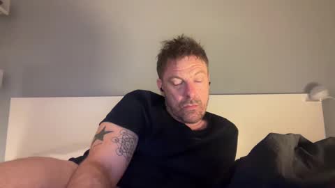 Snapshot of daddyswede23 chatting on January 11, 6:03 am daddyswede23 online show from January 11, 6:03 am