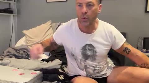 Snapshot of daddyswede23 chatting on April 10, 9:30 pm daddyswede23 online show from April 10, 9:30 pm