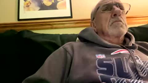 Snapshot of daddyweis chatting on November 1, 11:29 pm daddyweis online show from November 1, 11:29 pm