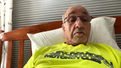 Snapshot of daddyweis chatting on November 13, 3:05 am daddyweis online show from November 13, 3:05 am