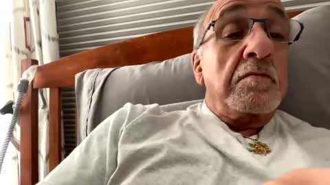 Snapshot of daddyweis chatting on December 4, 2:54 am daddyweis online show from December 4, 2:54 am